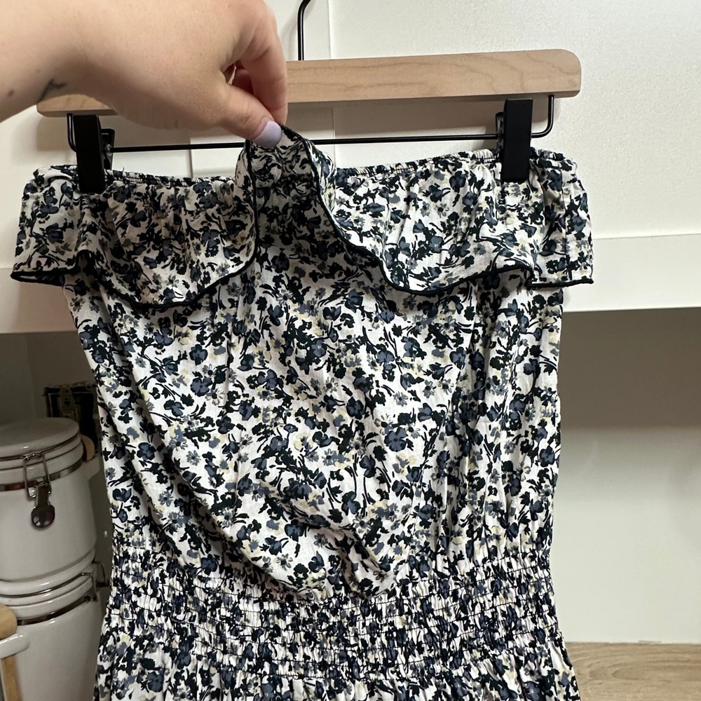 Cottagecore Strapless Maxi Dress Womens M Navy Floral Ruffle Smocked Romantic - Picture 7 of 12